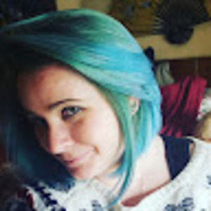 Meet your Posher, Alicia